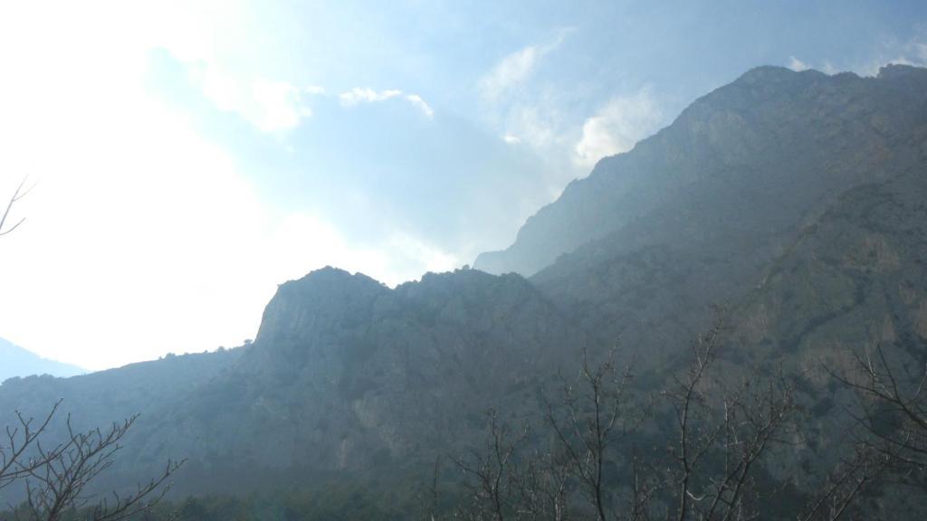 Camping Daino Pietramurata Exterior foto